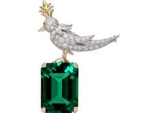 emerald-Green-brooch