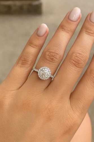 Round Cut 1.50ct EF VS1 Lab-Grown Diamond Halo Ring in 18K White Gold – Micro-Prong Band photo review