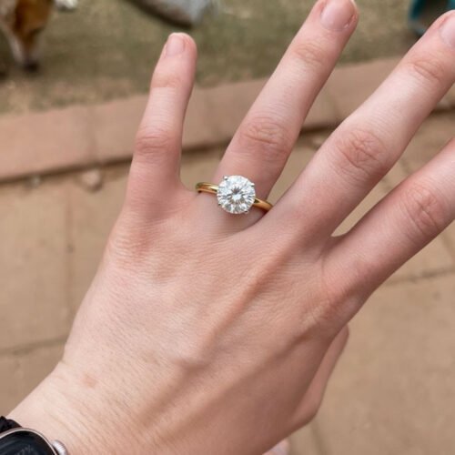 1.0ct Round Brilliant Solitaire Engagement Ring - Classic 4-Prong Gold photo review