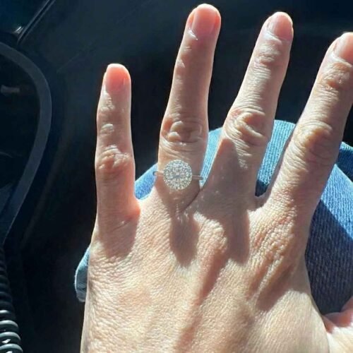 Round Cut 1.50ct EF VS1 Certified CVD Lab Diamond Halo Ring in 18K White Gold – Classic Engagement Ring  IGI Certified photo review