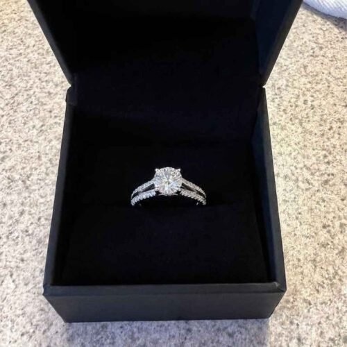 10K White Gold, 2.30 ctw Round Lab Diamond Pavé Bridal Set Engagement Ring photo review